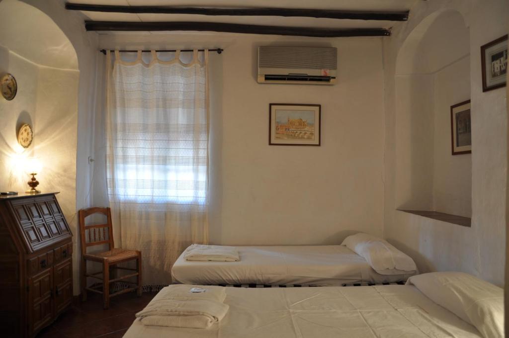 Seneca Hostel Córdova Quarto foto